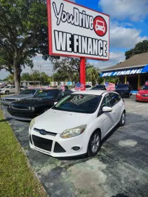 2014 Ford Focus SE's photo