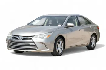 2016 Toyota Camry XLE's photo