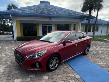 2019 Hyundai Sonata Sport's photo