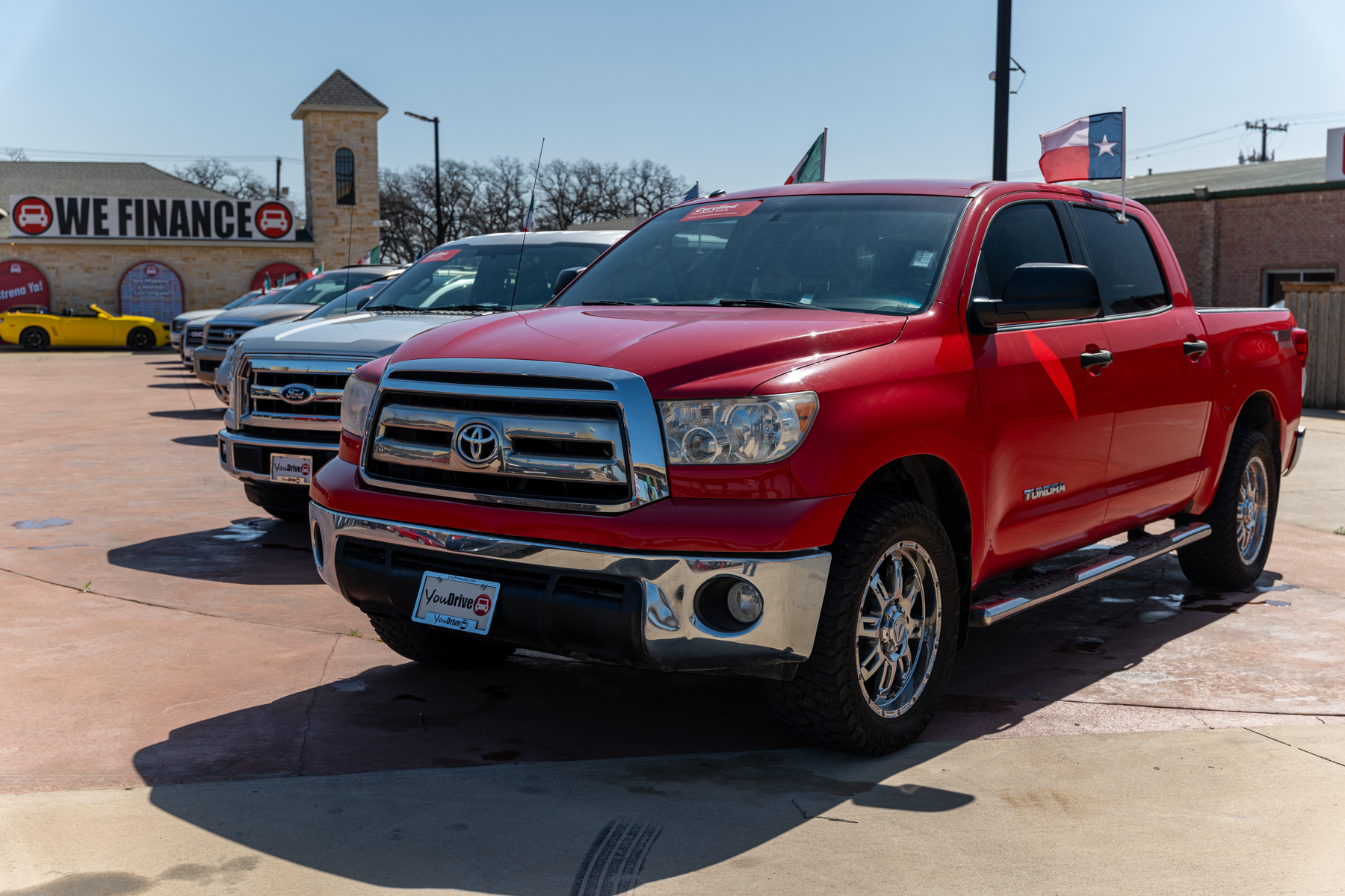 Dallas, TX - Parking area